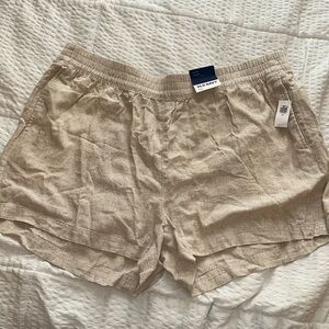 (SOLD ON ANOTHER PLATFORM) NWT Women’s Old Navy Hi-rise Linen Shorts